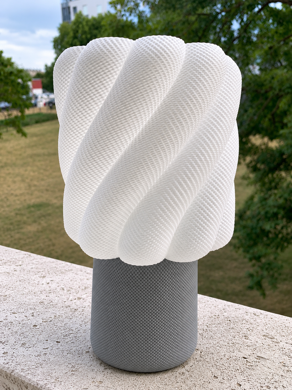 Twisted Bloom Table Lamp